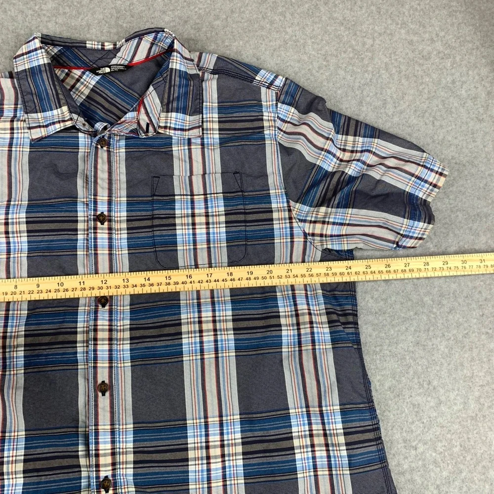 The North Face Button Up Shirt Mens XL Blue Plaid Short Sleeve Hiking Casual